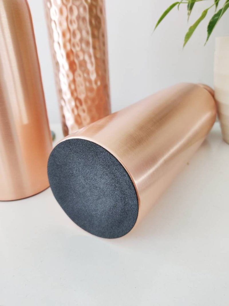Handcrafted Copper Bottle – Eco-Friendly Water Bottle with Health Benefits, Ideal for Daily Use