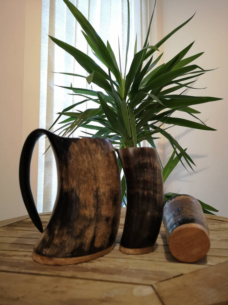 Viking Drinking horn Set(Horn Mug + 2 horn Cups), Viking wedding, groomsmen gift