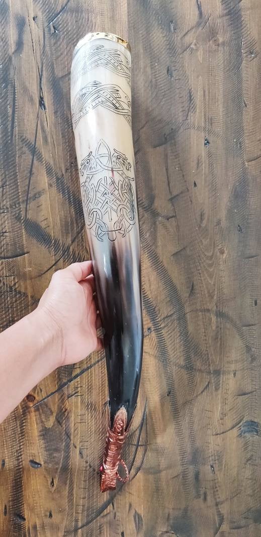 Hand engraved Large Viking Horn(18-22") Game of Thrones